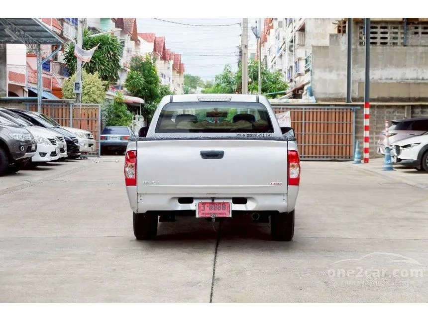 2008 Isuzu D-MAX SX Space Cab Pickup