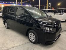 2017 Toyota Voxy 2.0 X MPV