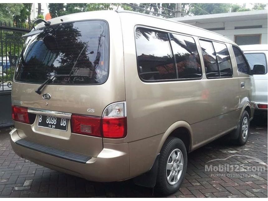 Kia pregio 2005