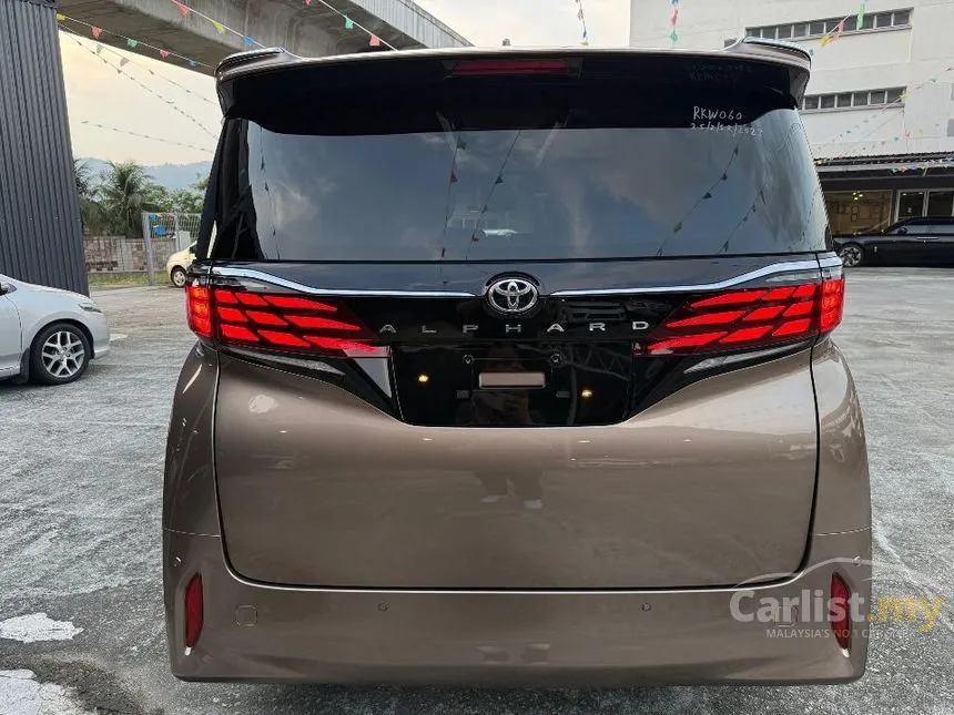 2023 Toyota Alphard Z MPV