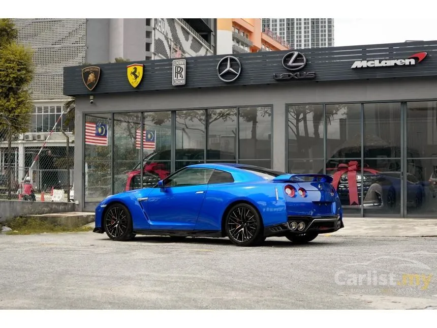 2021 Nissan GT-R Coupe