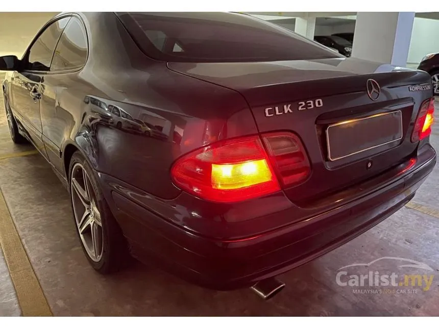 2002 Mercedes-Benz CLK230K Coupe