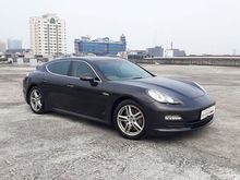 2011 Porsche Panamera 4.8 Turbo Fastback