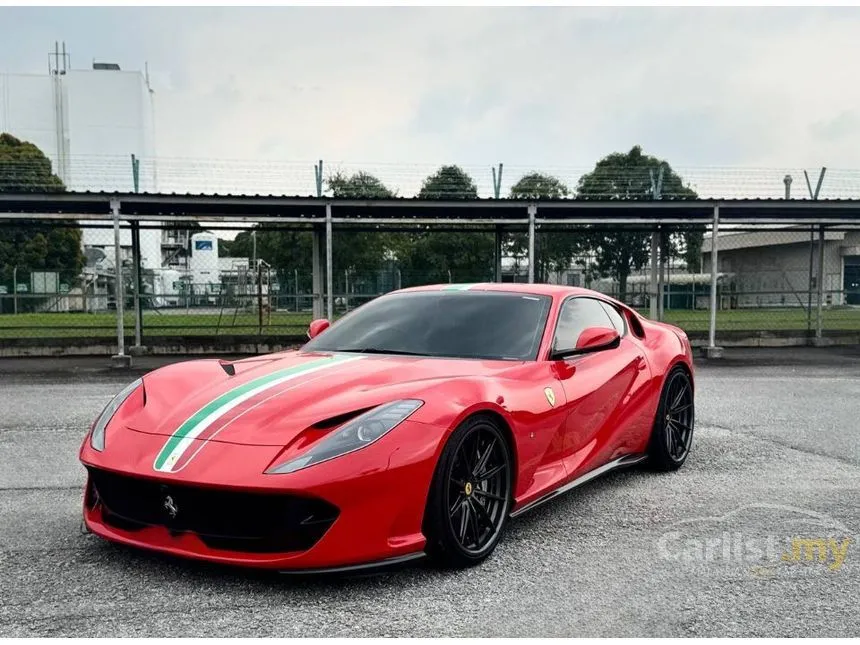 2019 Ferrari 812 Superfast Coupe