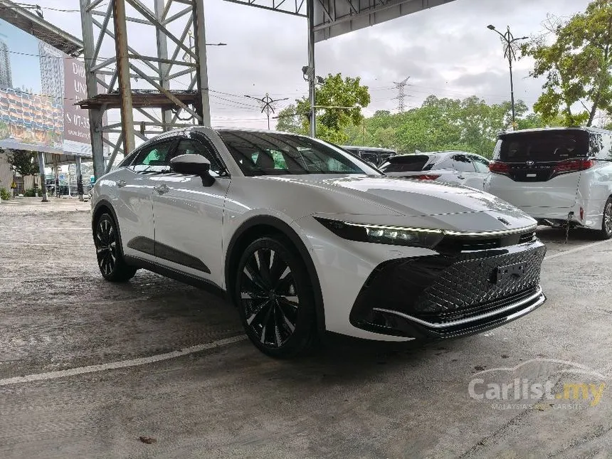 2022 Toyota Crown RS Advance Sedan