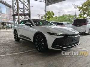2022 Toyota Crown 2.4 RS Advance Sedan 8 year warranty