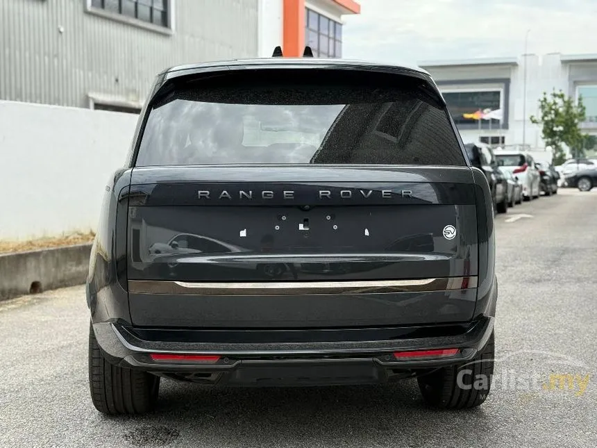2022 Land Rover Range Rover P530 Autobiography LWB SUV