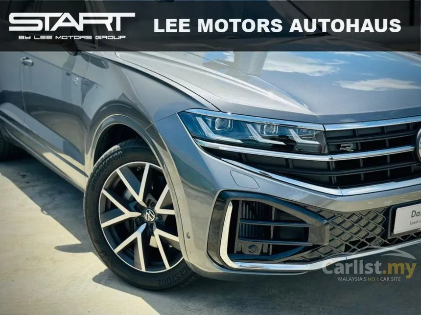 2024 Volkswagen Touareg R-Line SUV
