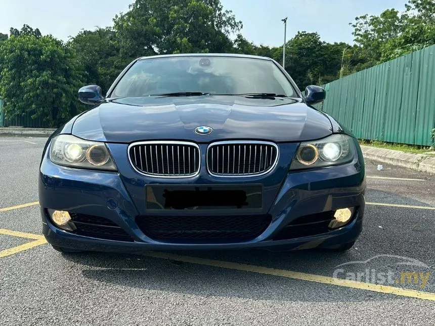 2012 BMW 320i Executive Sedan