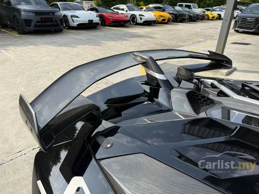 2020 Lamborghini Aventador SVJ Coupe