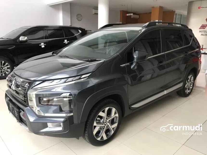 2024 Mitsubishi Xpander CROSS Premium Package Wagon