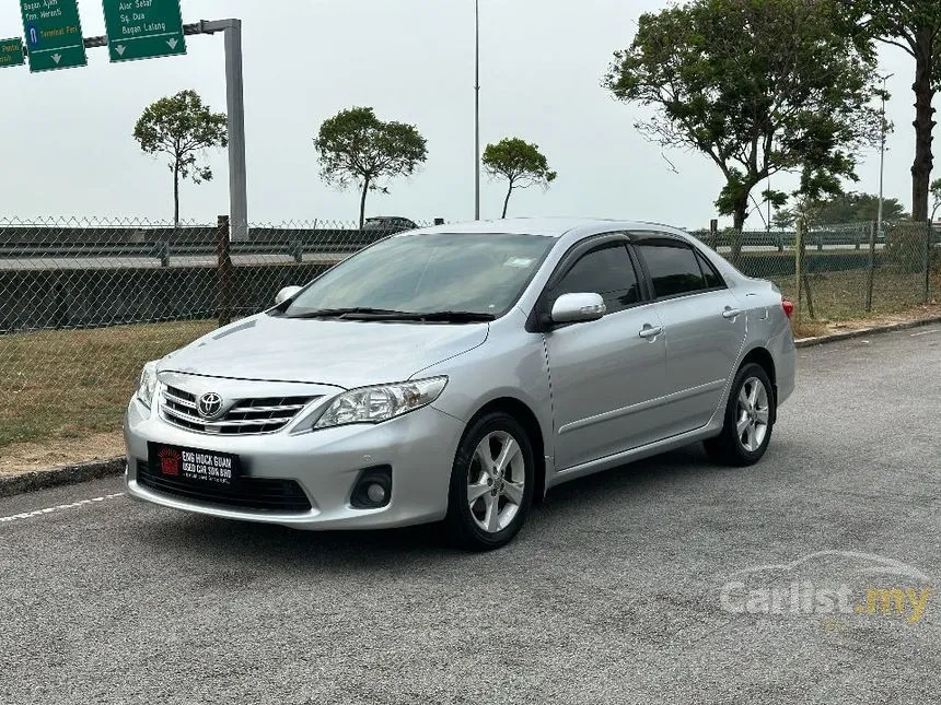 2013 Toyota Corolla Altis E Sedan