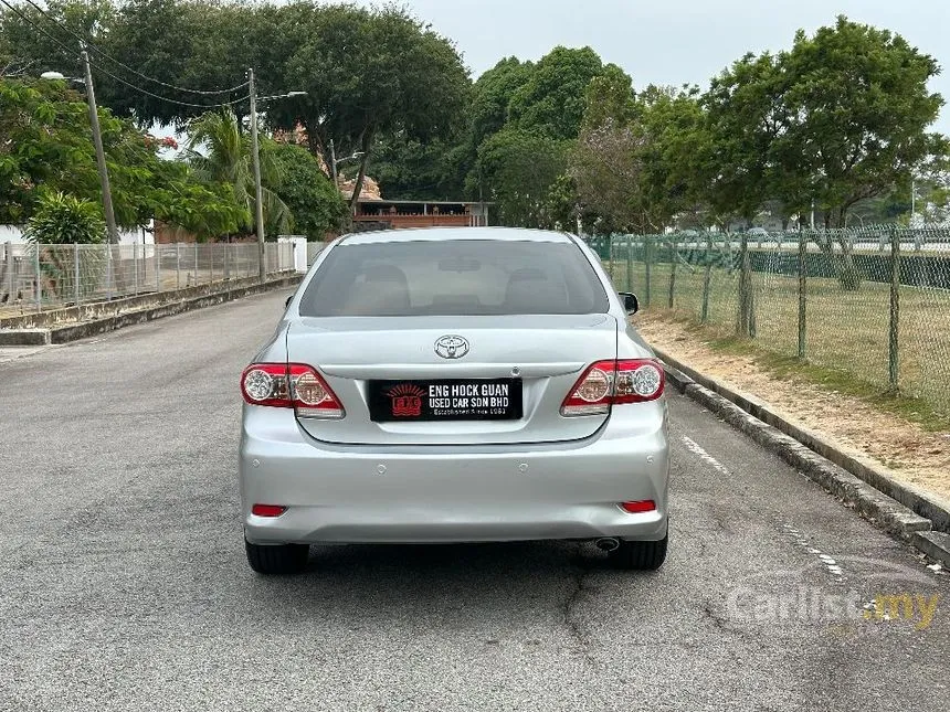 2013 Toyota Corolla Altis E Sedan
