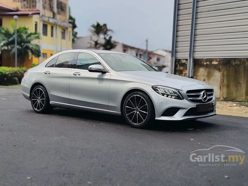 2019 Mercedes-Benz C200 Avantgarde Sedan