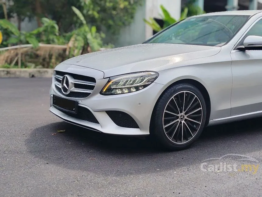 2019 Mercedes-Benz C200 Avantgarde Sedan