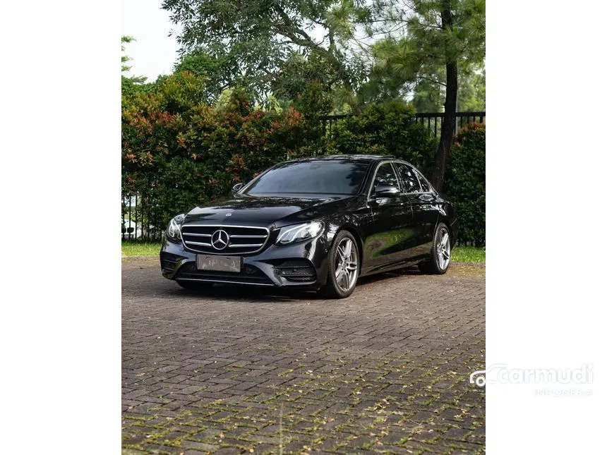 2018 Mercedes-Benz E300 AMG Line Sedan