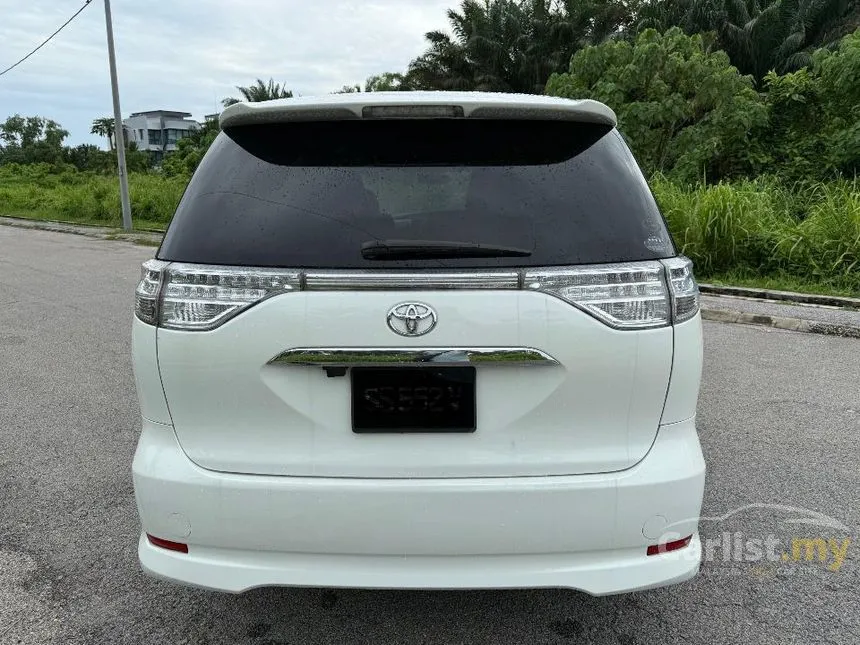 2010 Toyota Estima Aeras MPV