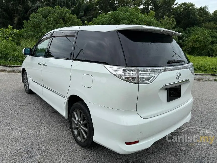 2010 Toyota Estima Aeras MPV