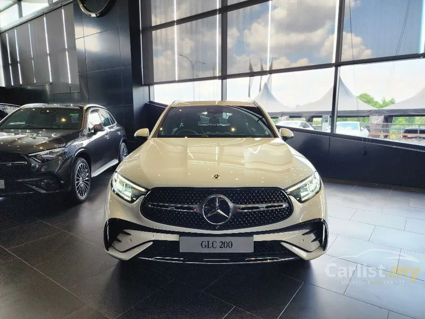 2026 Mercedes-Benz GLC200 4MATIC SUV