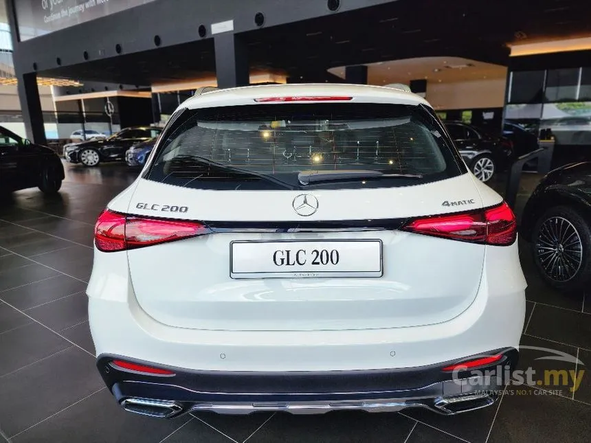 2026 Mercedes-Benz GLC200 4MATIC SUV