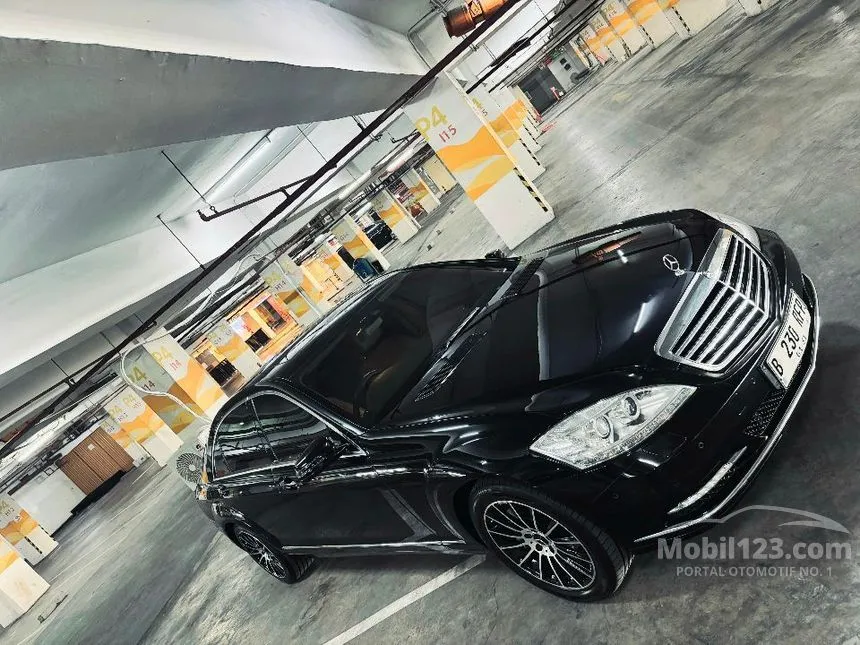 2010 Mercedes-Benz S300L Solitaire Sedan
