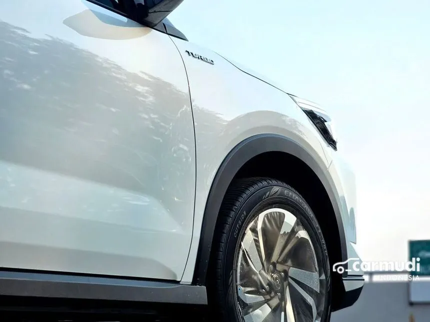 2025 Toyota Raize T G (1 Tone) SUV