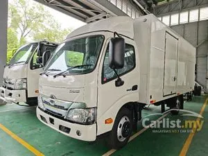 2026 Hino 300 4.0 Lorry
