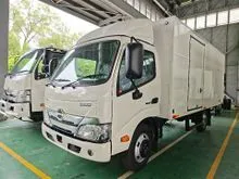 2026 NEW HINO XZU600R 4.0cc EURO5 MT/AT 10.3FT-15.3FT BDM 500KG (NEW 1 TON HINO) EASY LOAN/LOW INTEREST RATE/LOW DOWNPAYMENT/HIGHEST OFFER GIVING