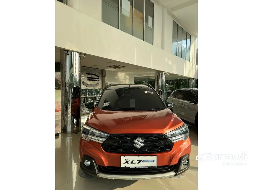 Jual Mobil Suzuki XL7 2024 ALPHA Hybrid 1.5 di Jawa Barat Automatic Wagon Orange Rp 219.000.000