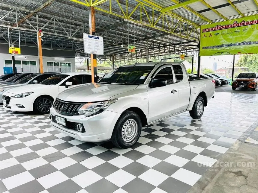 2015 Mitsubishi Triton GLS Pickup