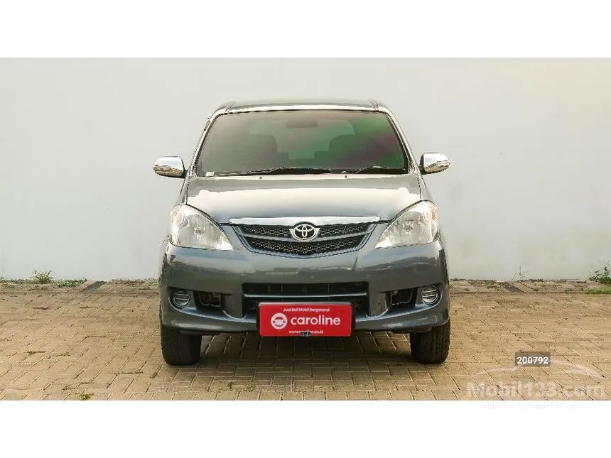 2011 Toyota Avanza E MPV