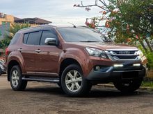 2015 Isuzu MU-X 2.5 Diesel AT, Km 31rb Asli, Pajak Panjang 1thn