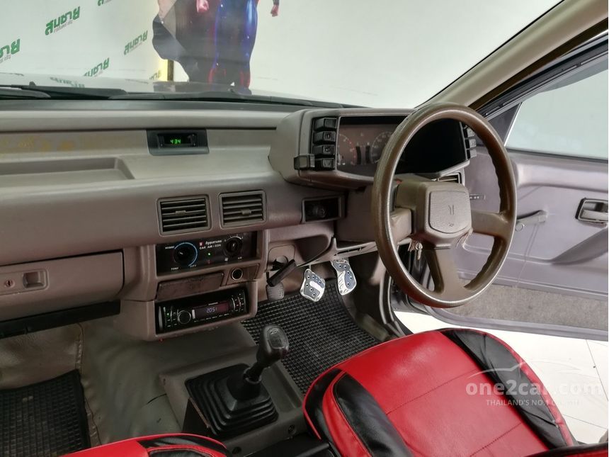 Isuzu TFR 1993 Space Cab 2.5 in ภาคตะวันออก Manual Pickup สีเทา for