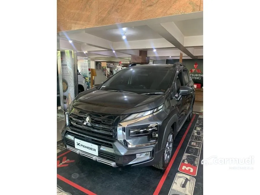 2024 Mitsubishi Xpander CROSS Premium Package Wagon