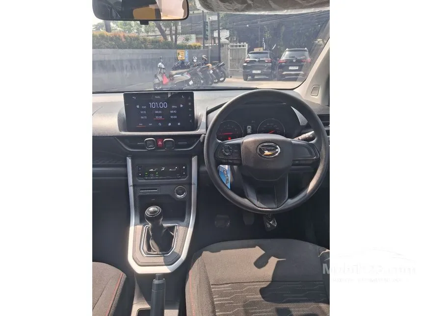 2022 Daihatsu Xenia R MPV
