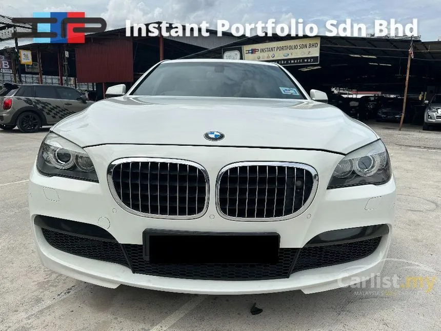 2012 BMW 740Li Sedan