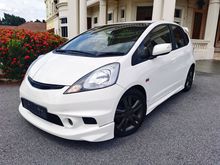 2010 Honda Jazz 1.5 Concept M i-VTEC Hatchback ( paddle shift CBU )