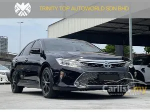 2015 Toyota Camry 2.5 Hybrid Sedan