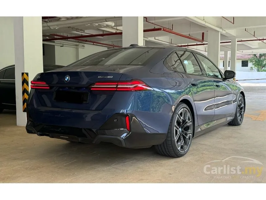 2024 BMW i5 eDrive40 M Sport Sedan