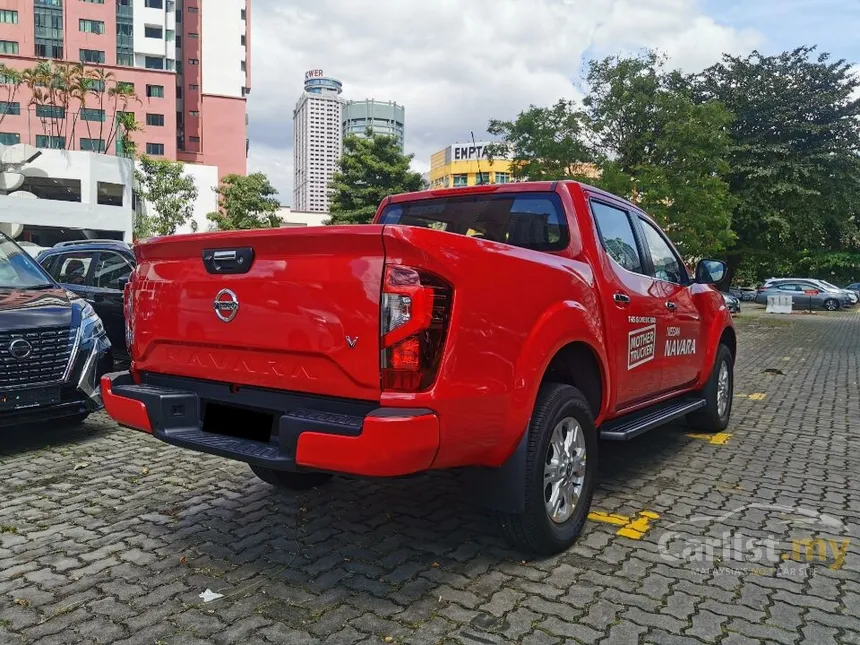 2021 Nissan Navara V Dual Cab Pickup Truck