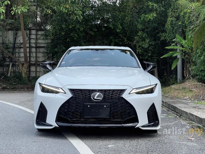 2023 Lexus IS 300 F Sport Mode Black 3 Sedan
