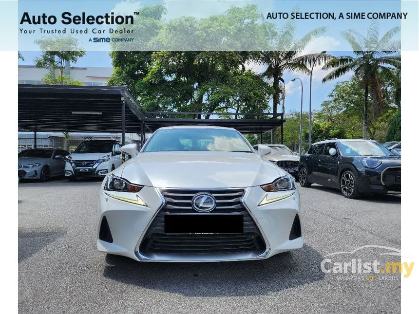 2018 Lexus IS 300 Premium Sedan
