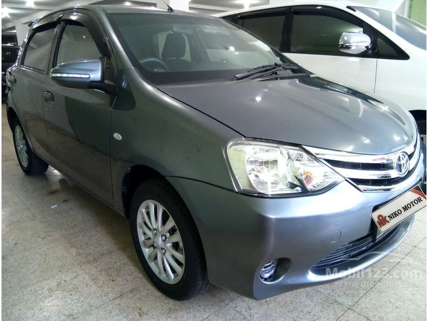 Jual Mobil Toyota Etios Valco 2014 E 1.2 di Jawa Barat 