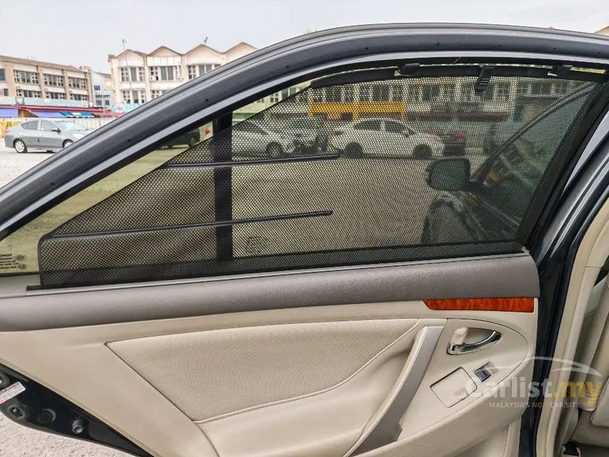 2011 Toyota Camry V Sedan