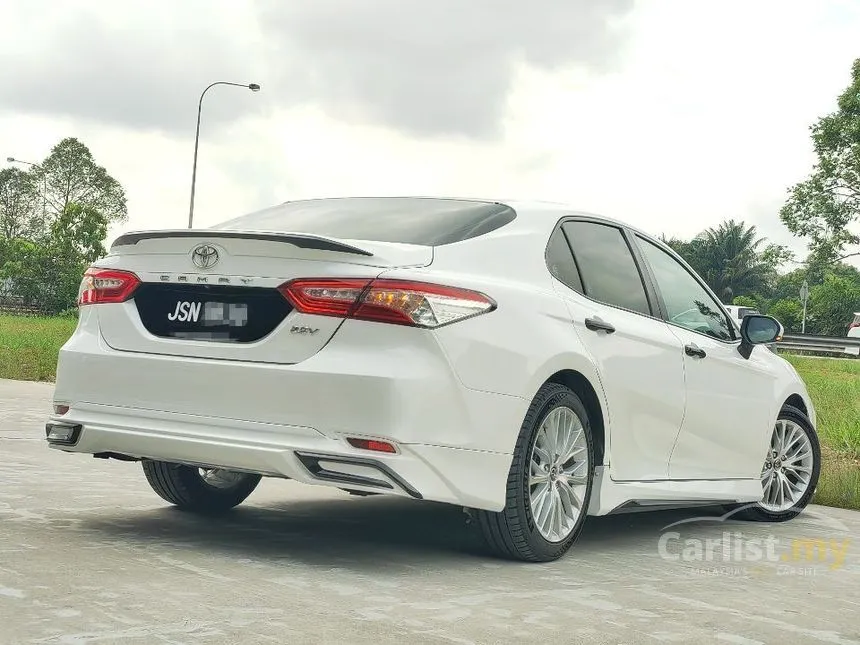 2019 Toyota Camry V Sedan