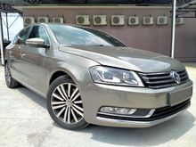 2014 Volkswagen Passat 1.8 TSI SPORT TIP TOP CODITION LOW MILEAGE 1-OWNER