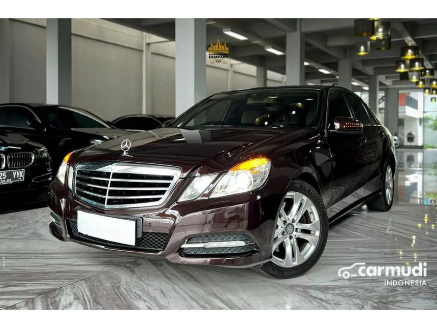 2011 Mercedes-Benz E300 Avantgarde AMG Sedan