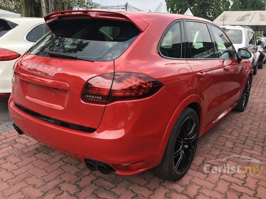 2014 Porsche Cayenne GTS SUV