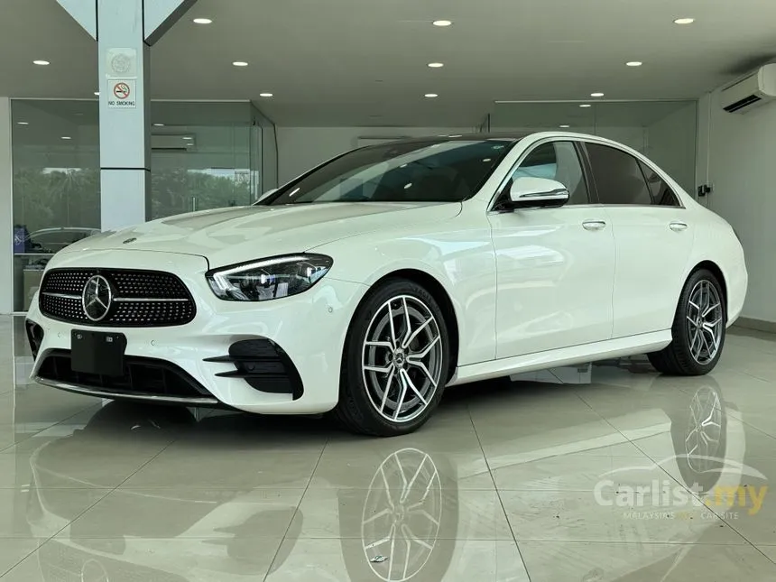 2022 Mercedes-Benz E200 AMG Sedan