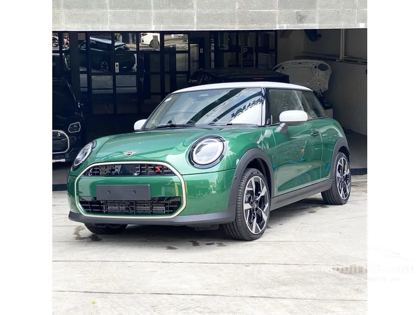 2025 MINI Cooper S 3 Door Hatchback